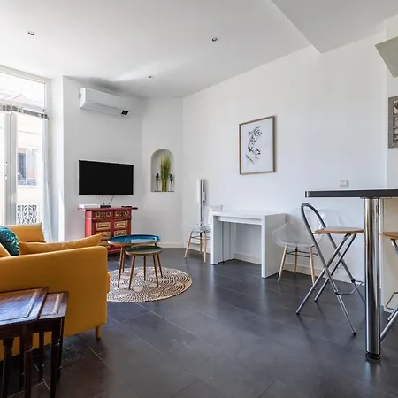 Charming In The Center Of Apartamento